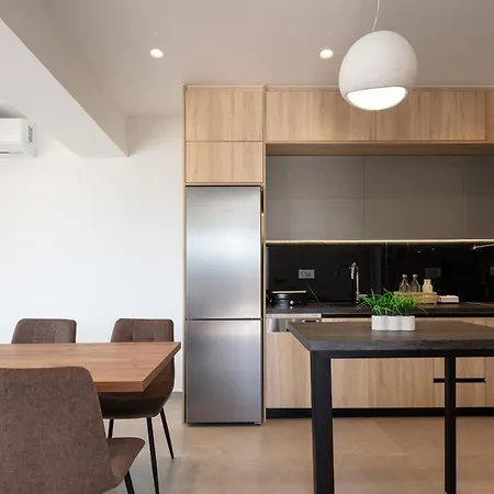 Oasis Serenity Villa Angouseliana