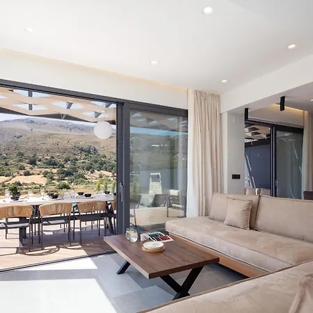 Villa Oasis Serenity Angouseliana