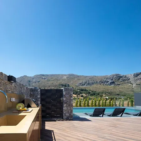 Oasis Serenity Angouseliana